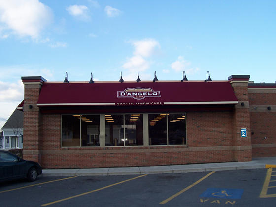 D_angelos_GraftonSt_Worcester_5.JPG