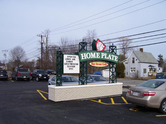 Pylon Sign, Freestanding Sign in Massachusetts