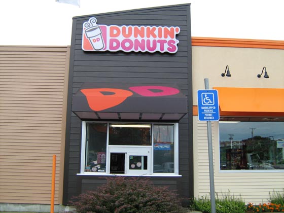 Dunkin Diamond Hill Rd Cumberland RI .jpg