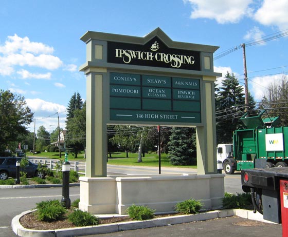 MA Gold Leaf Sign, MA Pylon Sign, MA Tenant Business Sign