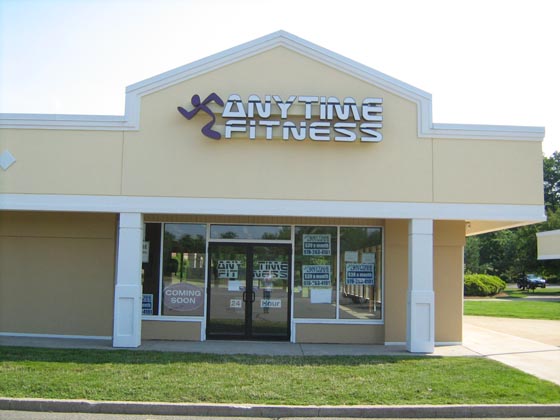 Anytime Fitness Nagog Mall Acton 7-18-08  .jpg